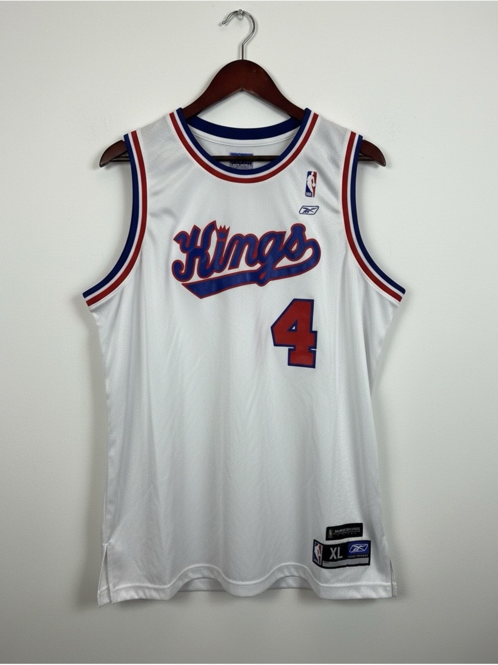 Y2K Reebok 2002-05 NBA 
Sacramento Kings Chris Webber
White Jersey Men’s XL